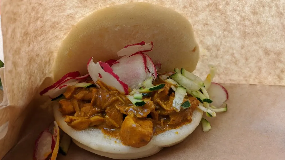 'Le Tigre' Beef Bao